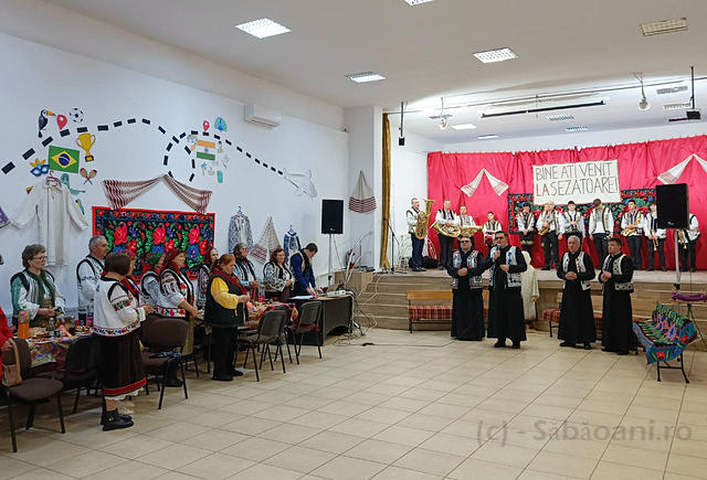 Eleganță tradițională la șezătoare