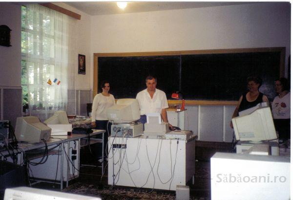 In sala de informatica a liceului din Sabaoani 1995