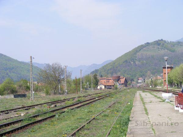 vedere din gara Calimanesti