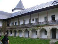 La Manastirea Neamt