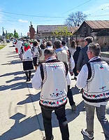 Procesiune catre Biserica Sf Iosif