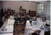 Sala de informatica a liceului din Sabaoani in 1995