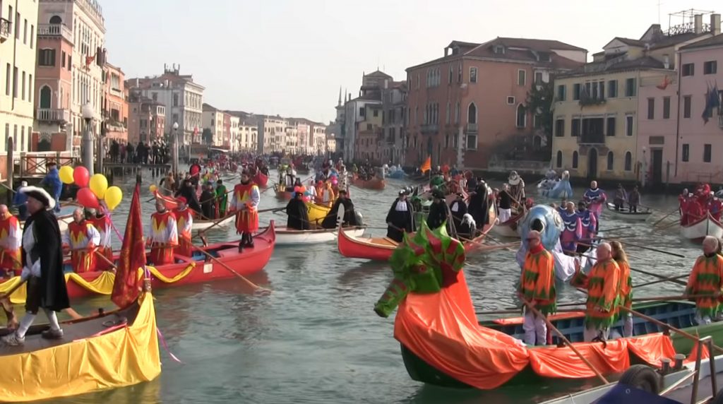 Această imagine are atributul alt gol; numele fișierului este Carnaval-Veneţia-Italia-1024x572.jpg